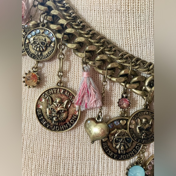 NWT Betsey Johnson dog cat coin tassel RARE FIND Critter Cameo dangle necklace - Picture 6 of 16
